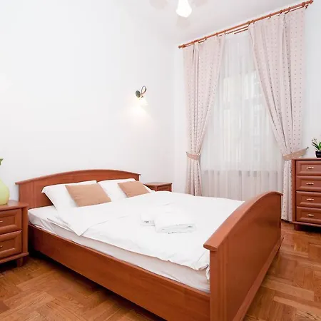 Kreschatik Kyiv