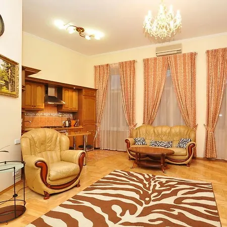 Kreschatik Hostel *