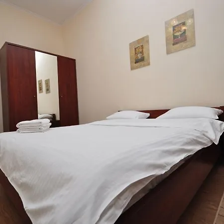 Hostel Kreschatik Kyiv